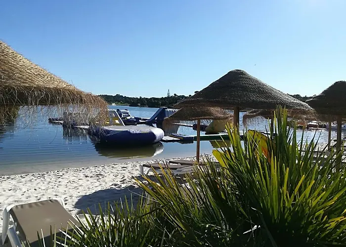 Victory Village T1 & Mezzanine * קינטה דו לאגו