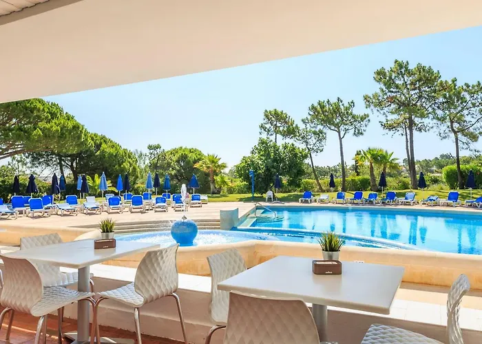 Victory Village T1 & Mezzanine * קינטה דו לאגו